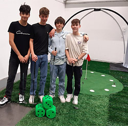 CARVINGGOLF: Short Golf - Wrfel Golf gespielt im Freundeskeis